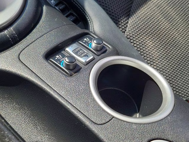 2011 Brilliant Silver Metallic Nissan 370Z Touring RWD Convertible