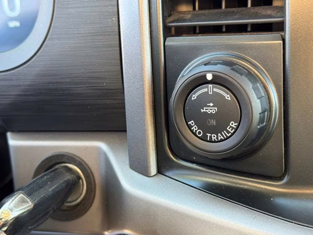 2024 Avalanche Ford F-150 XLT 4X4 Truck
