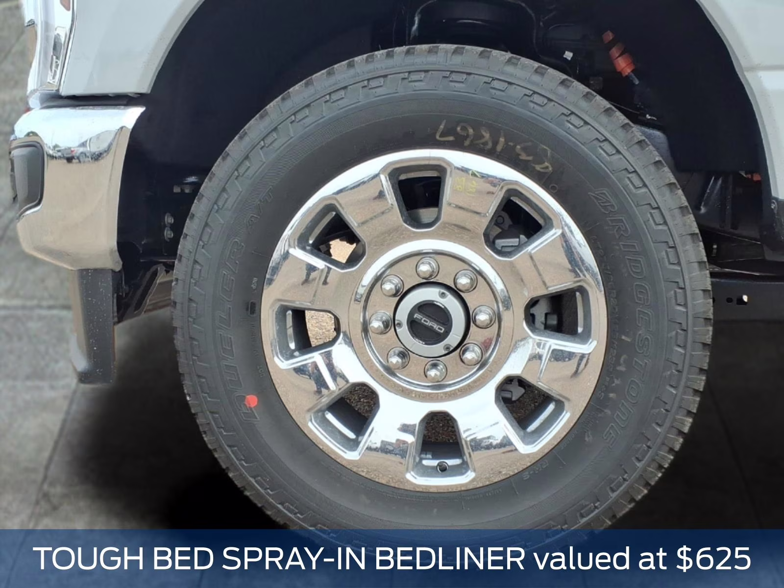 2026 Avalanche Ford Super Duty F-350 SRW Lariat 4X4 Truck
