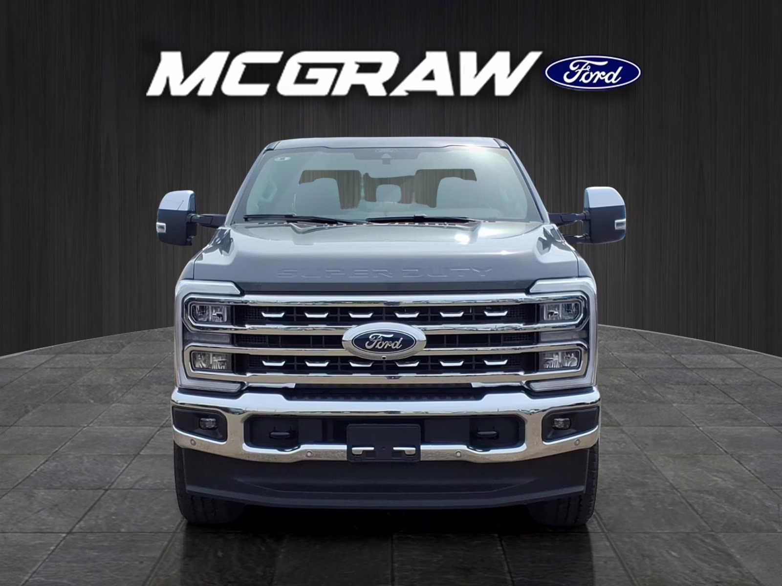 2026 Gray Metallic Ford Super Duty F-350 SRW Lariat 4X4 Truck