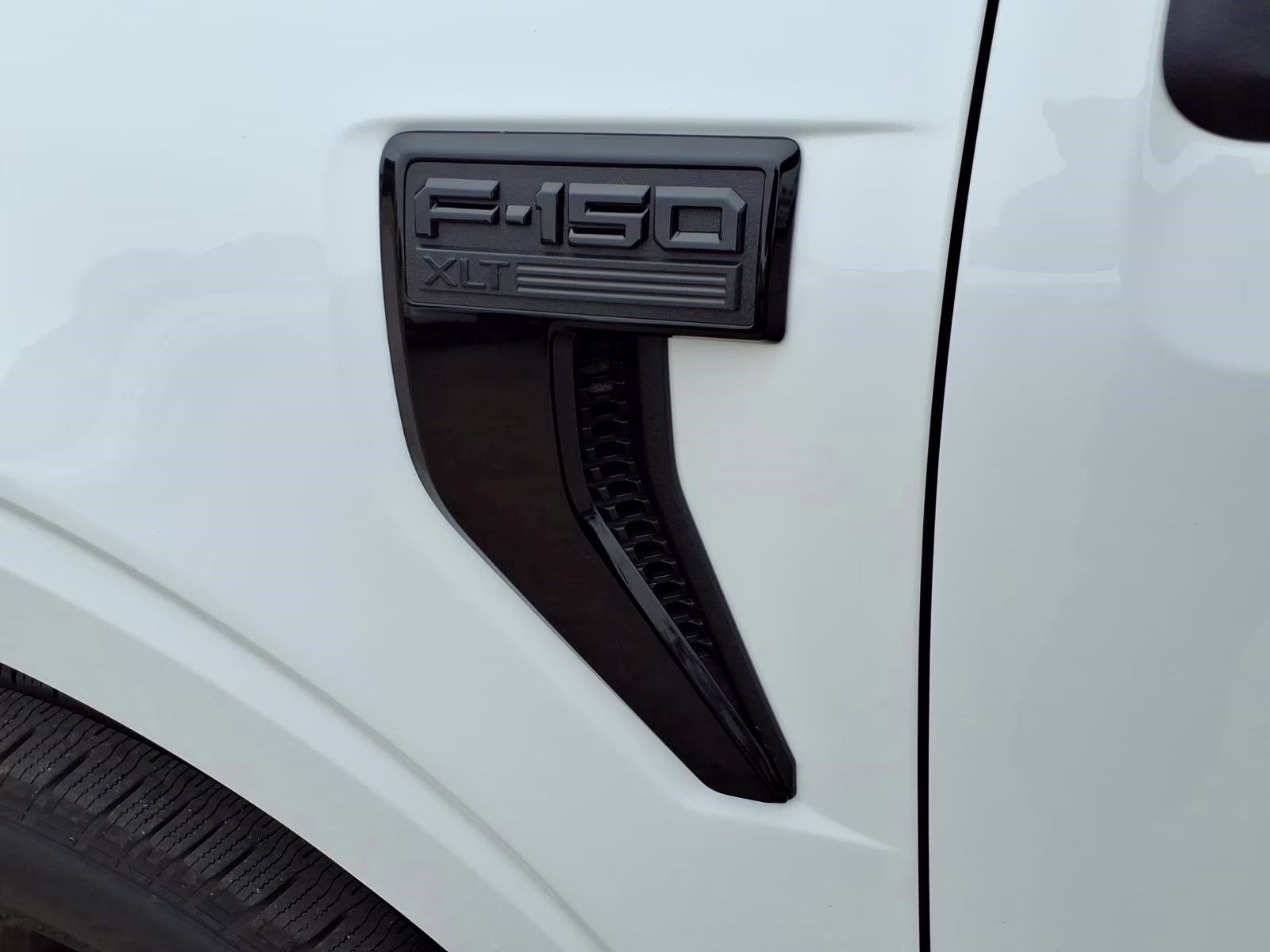 2026 Oxford White Ford F-150 XLT RWD Truck