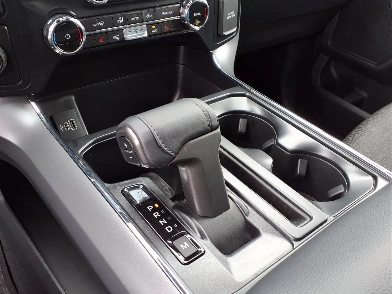 2026 Oxford White Ford F-150 XLT RWD Truck