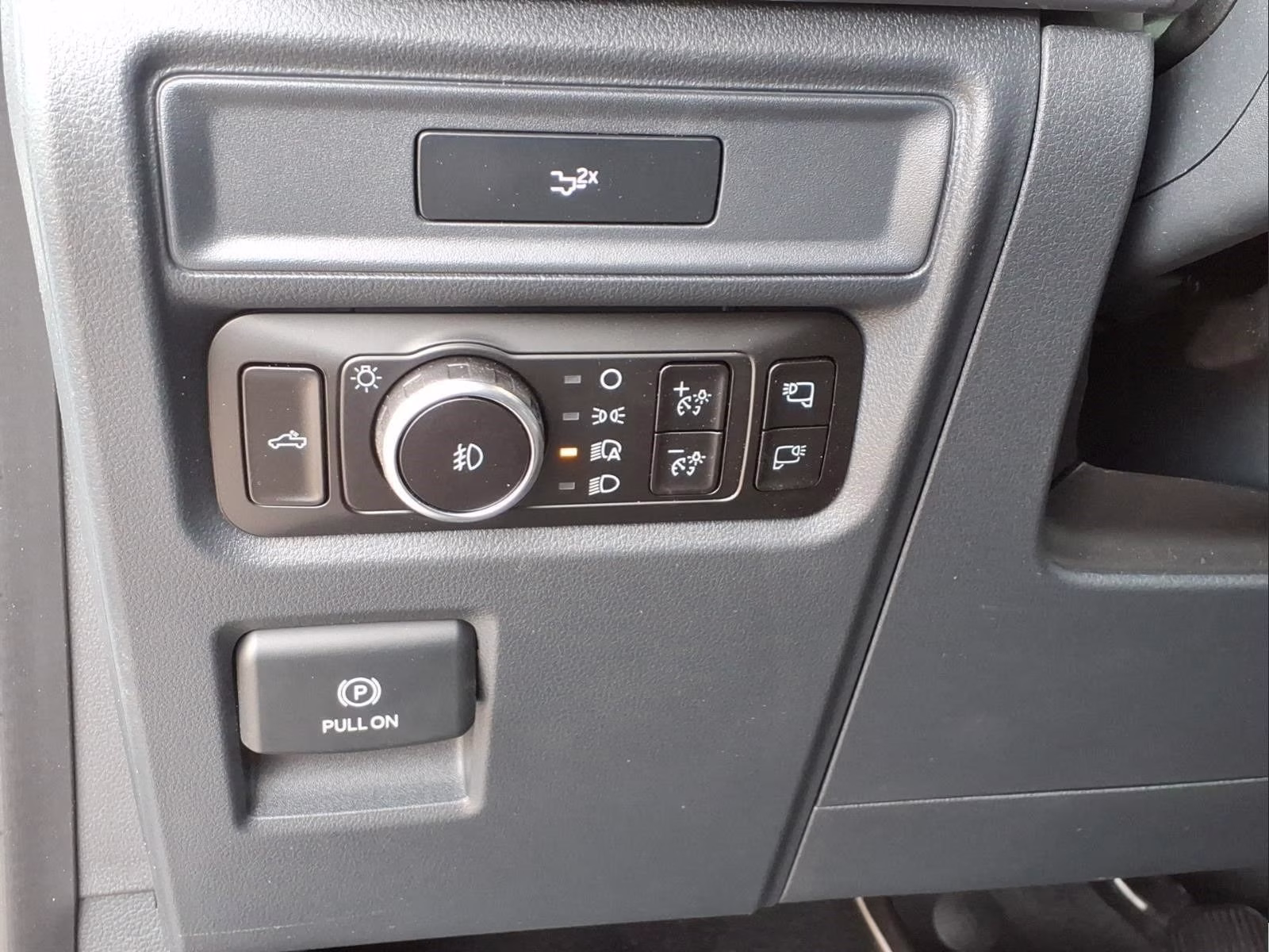 2026 Oxford White Ford F-150 XLT RWD Truck