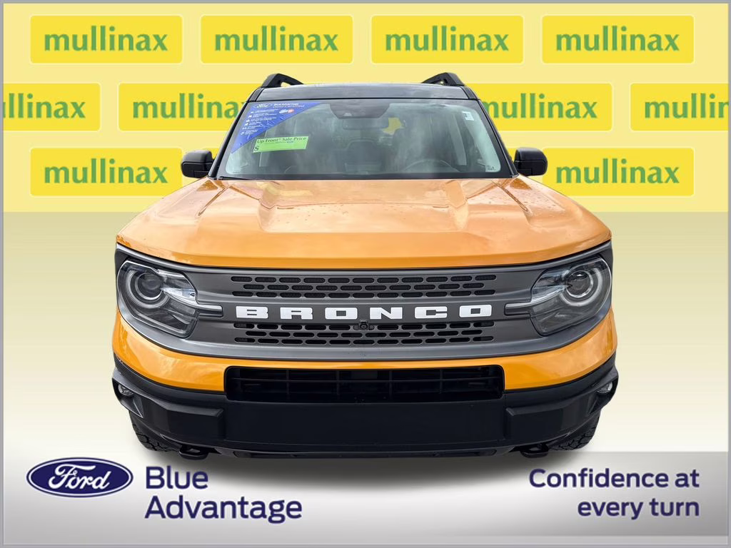 2022 Cyber Orange Metallic Tricoat Ford Bronco Sport Badlands 4X4 SUV