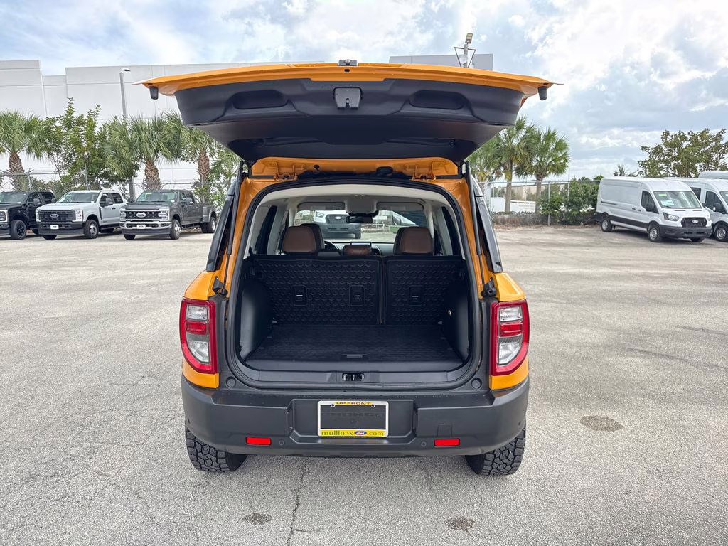 2022 Cyber Orange Metallic Tricoat Ford Bronco Sport Badlands 4X4 SUV
