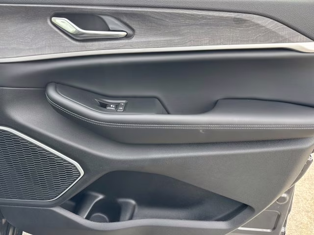 2026 Baltic Gray Metallic Clearcoat Jeep Grand Cherokee Limited 4X4 SUV