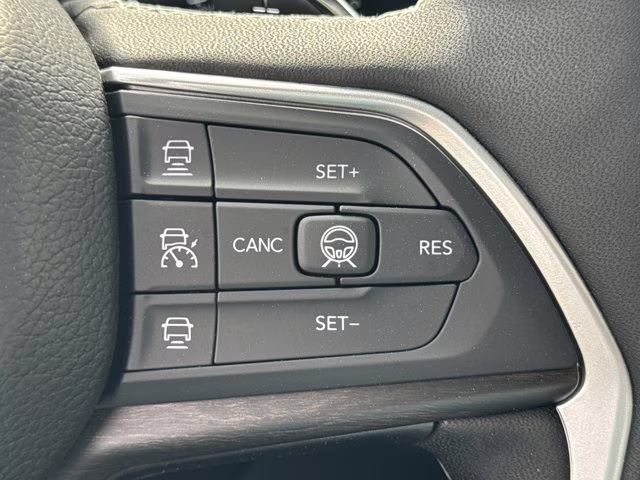 2026 Baltic Gray Metallic Clearcoat Jeep Grand Cherokee Limited 4X4 SUV