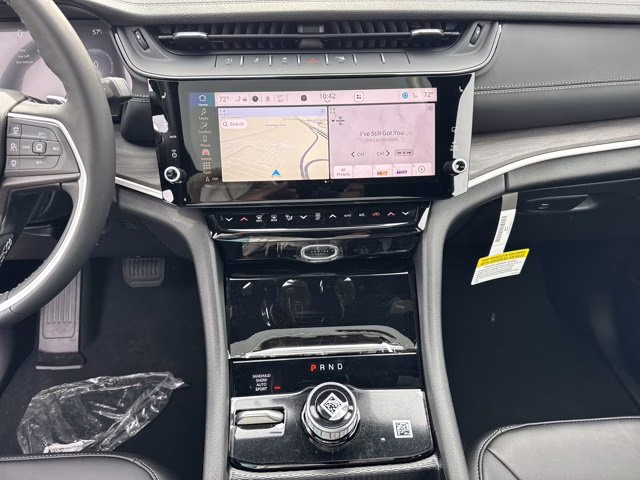 2026 Baltic Gray Metallic Clearcoat Jeep Grand Cherokee Limited 4X4 SUV