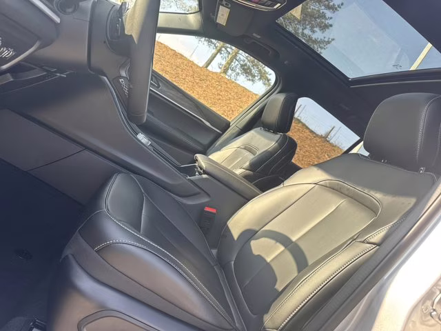 2026 Silver Zynith Jeep Grand Cherokee Limited 4X4 SUV