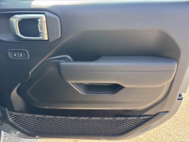 2026 Anvil Clearcoat Jeep Gladiator Sport 4X4 Truck