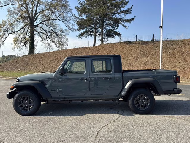 2026 Anvil Clearcoat Jeep Gladiator Sport 4X4 Truck