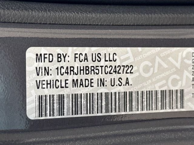 2026 Baltic Gray Metallic Clearcoat Jeep Grand Cherokee Limited 4X4 SUV