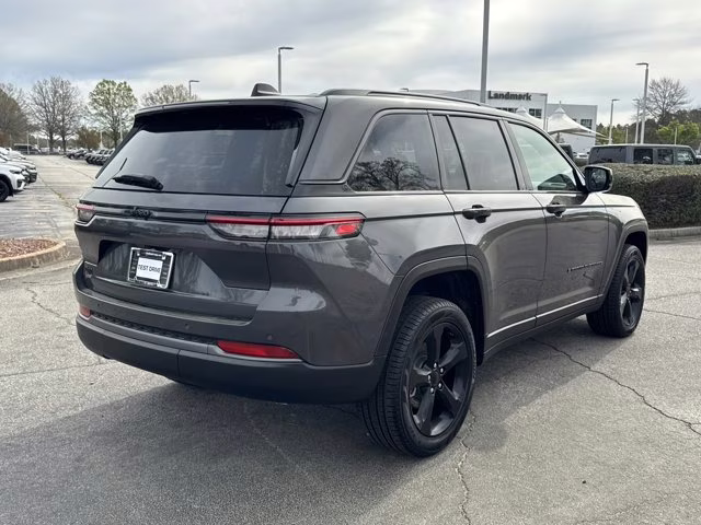 2026 Baltic Gray Metallic Clearcoat Jeep Grand Cherokee Limited 4X4 SUV