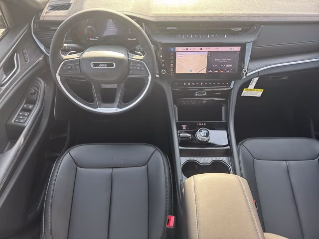 2026 Silver Zynith Jeep Grand Cherokee Limited 4X4 SUV