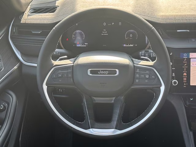 2026 Silver Zynith Jeep Grand Cherokee Limited 4X4 SUV