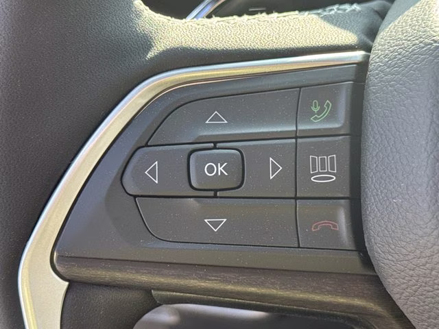 2026 Silver Zynith Jeep Grand Cherokee Limited 4X4 SUV