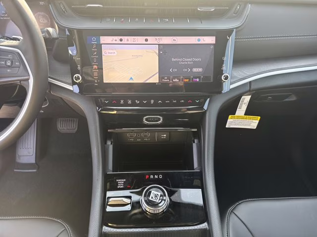 2026 Silver Zynith Jeep Grand Cherokee Limited 4X4 SUV