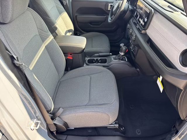 2026 Anvil Clearcoat Jeep Gladiator Sport 4X4 Truck