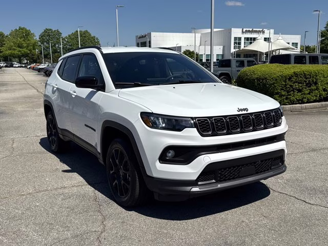 2026 Bright White Clearcoat Jeep Compass Latitude Altitude 4X4 SUV