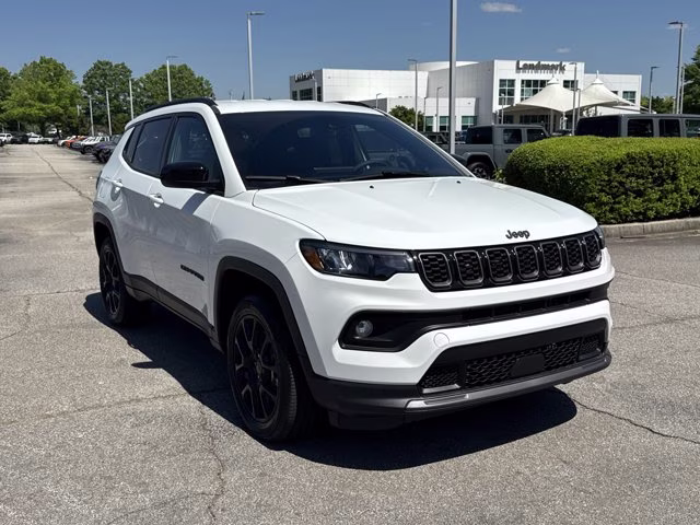 2026 Bright White Clearcoat Jeep Compass Latitude Altitude 4X4 SUV