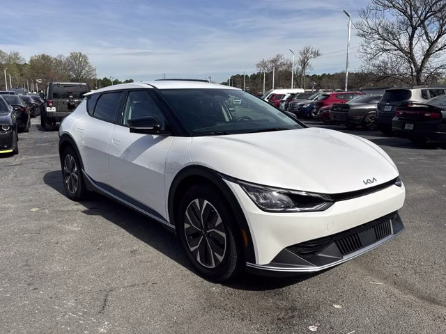 2024 Snow White Pearl Kia EV6 Light Long Range RWD SUV