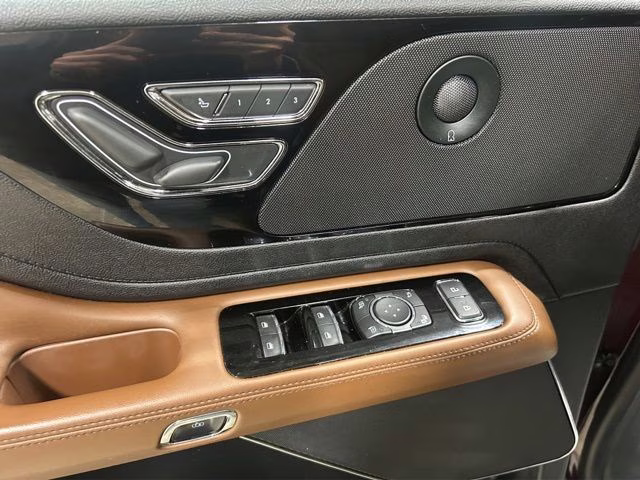 2023 Diamond Red Metallic Tinted Clearcoat Lincoln Aviator Reserve AWD SUV