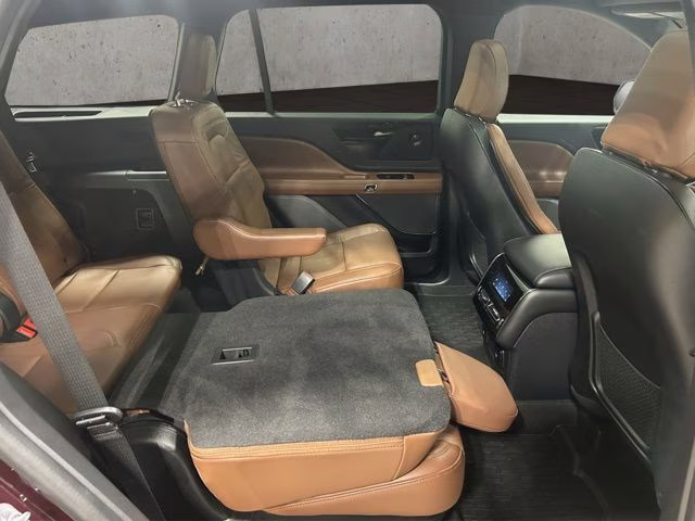 2023 Diamond Red Metallic Tinted Clearcoat Lincoln Aviator Reserve AWD SUV