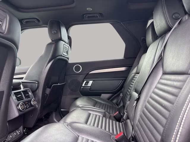 2021 Hakuba Silver Metallic Land Rover Discovery S R-Dynamic AWD SUV