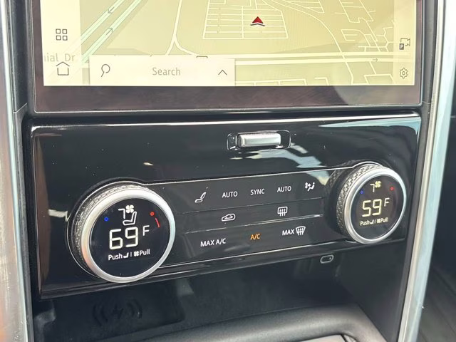 2021 Hakuba Silver Metallic Land Rover Discovery S R-Dynamic AWD SUV