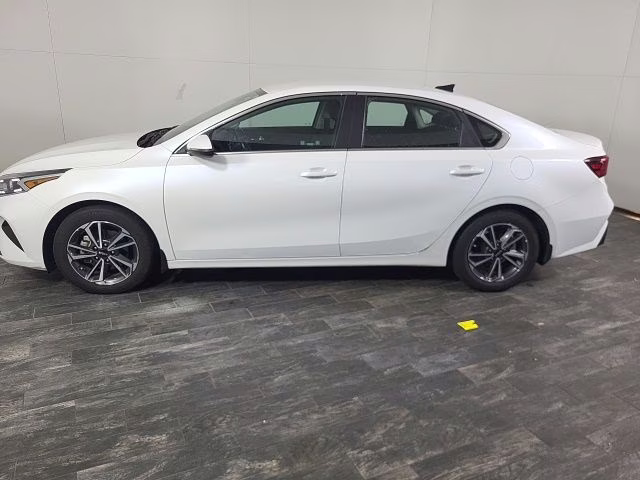 2023 Clear White Kia Forte GT-Line FWD Sedan