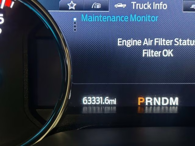 2022 Star White Metallic Tri-Coat Ford Super Duty F-350 SRW Lariat 4X4 Truck