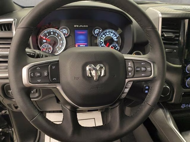 2025 Diamond Black Crystal Pearlcoat Ram 1500 Big Horn/Lone Star 4X4 Truck