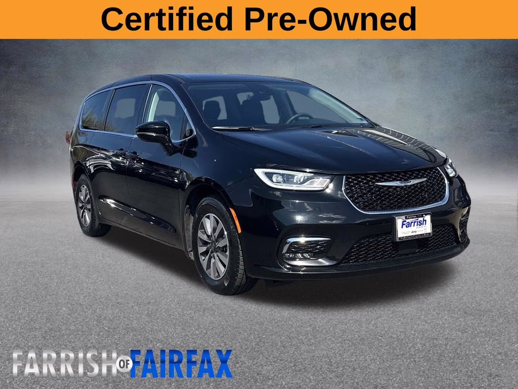 2024 Diamond Black Crystal Pearlcoat Chrysler Pacifica Hybrid Select FWD Van