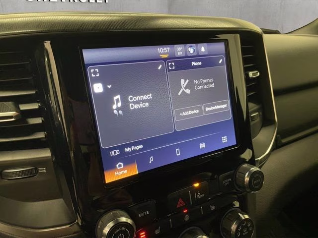 2025 Diamond Black Crystal Pearlcoat Ram 1500 Big Horn/Lone Star 4X4 Truck