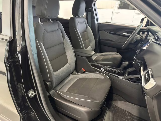 2022 Mosaic Black Metallic Chevrolet Trailblazer LT AWD SUV