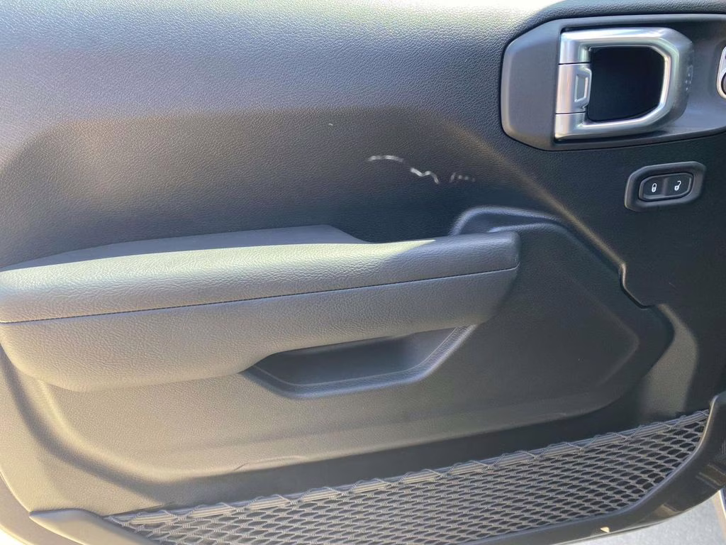 2026 Granite Crystal Metallic Clearcoat Jeep Gladiator Sport S 4X4 Truck