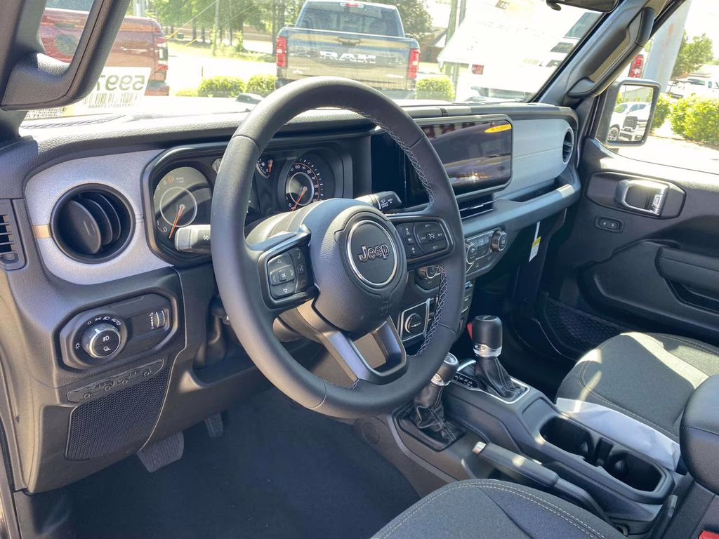 2026 Granite Crystal Metallic Clearcoat Jeep Gladiator Sport S 4X4 Truck