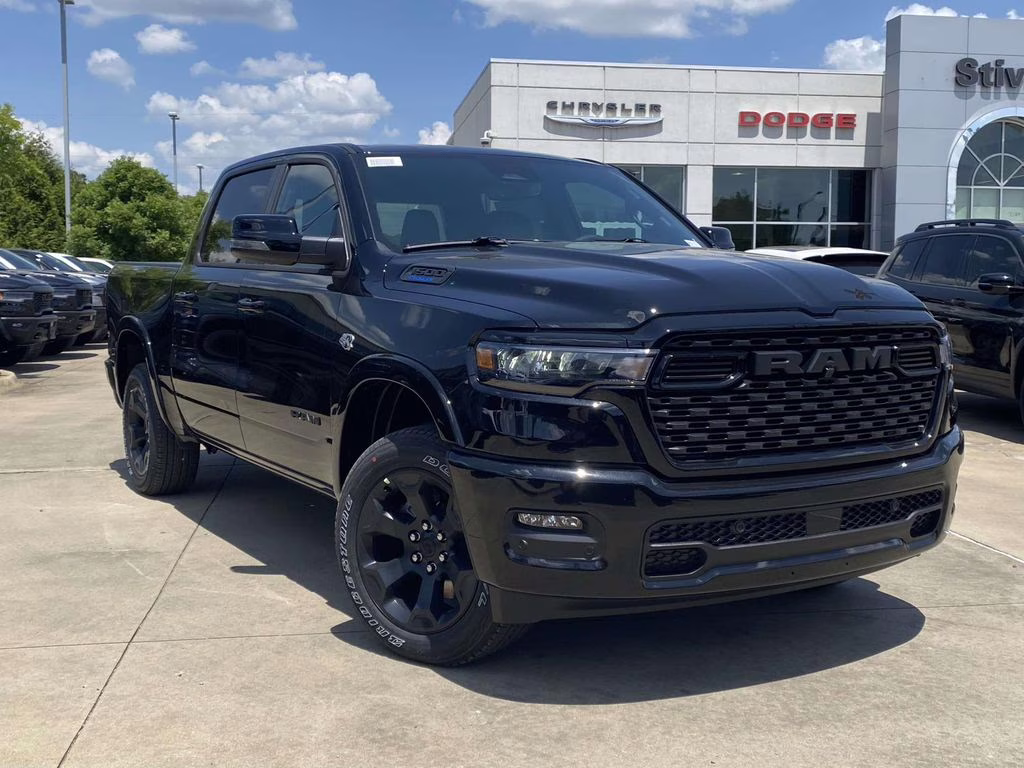 2026 Diamond Black Crystal Pearlcoat Ram 1500 Big Horn/Lone Star 4X4 Truck