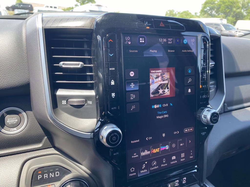 2026 Diamond Black Crystal Pearlcoat Ram 1500 Big Horn/Lone Star 4X4 Truck