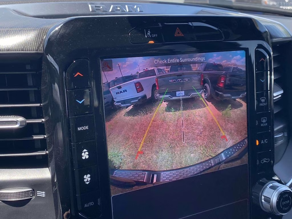 2026 Diamond Black Crystal Pearlcoat Ram 1500 Big Horn/Lone Star 4X4 Truck