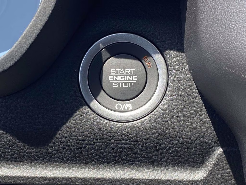 2026 Diamond Black Crystal Pearlcoat Ram 1500 Big Horn/Lone Star 4X4 Truck