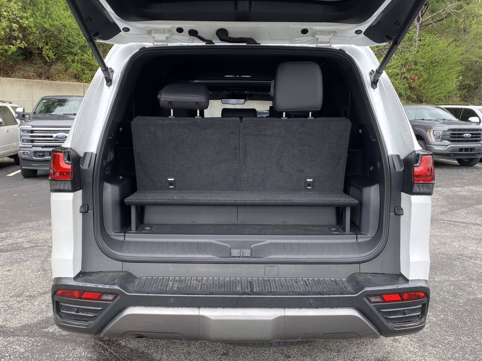 2025 Eminent White Pearl Lexus LX 700h Luxury 4X4 SUV