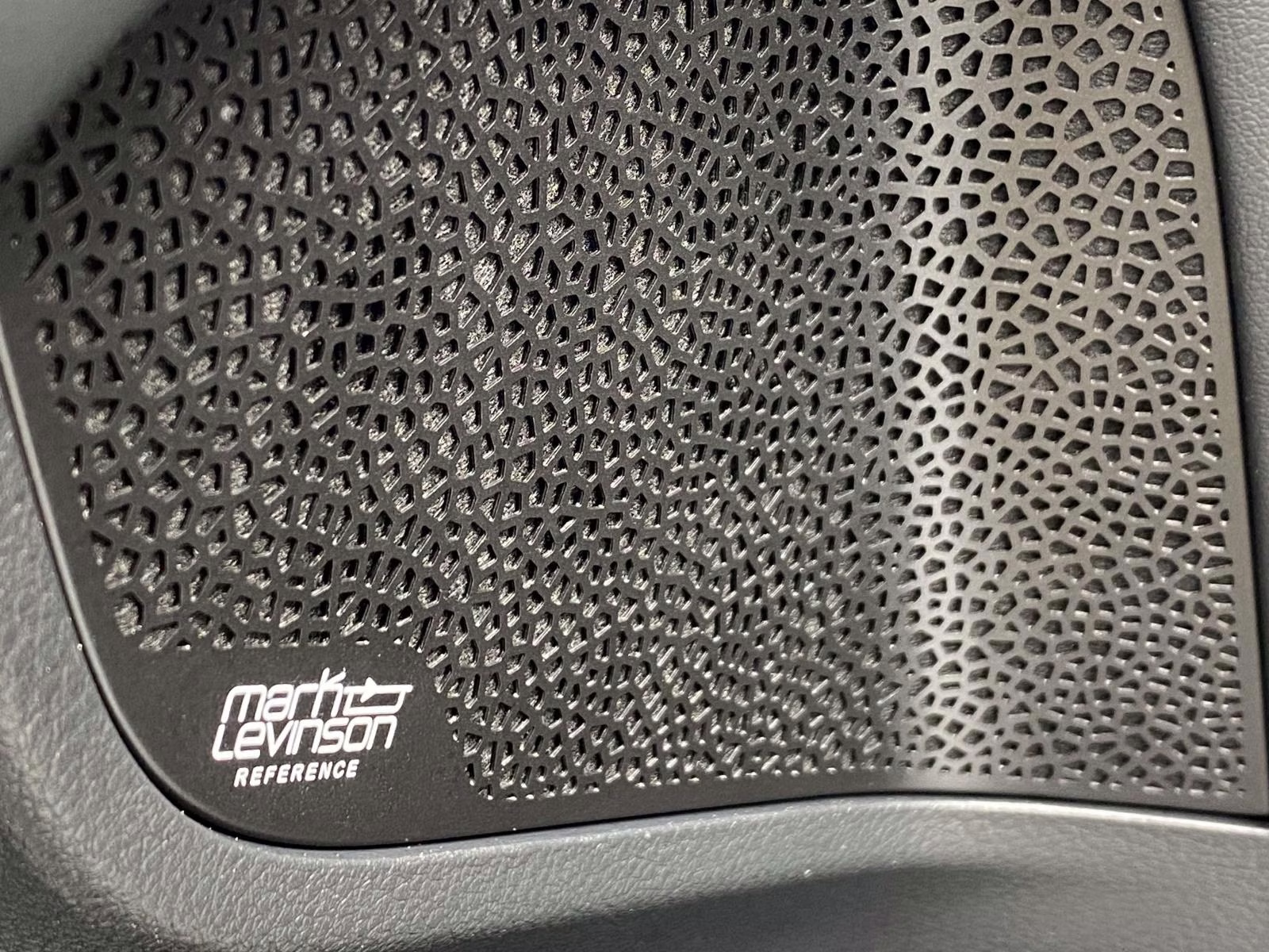 2025 Eminent White Pearl Lexus LX 700h Luxury 4X4 SUV