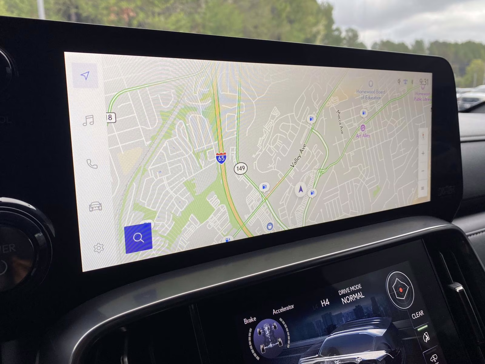 2025 Eminent White Pearl Lexus LX 700h Luxury 4X4 SUV