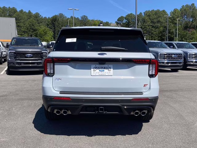 2026 White Metallic Ford Explorer ST 4X4 SUV