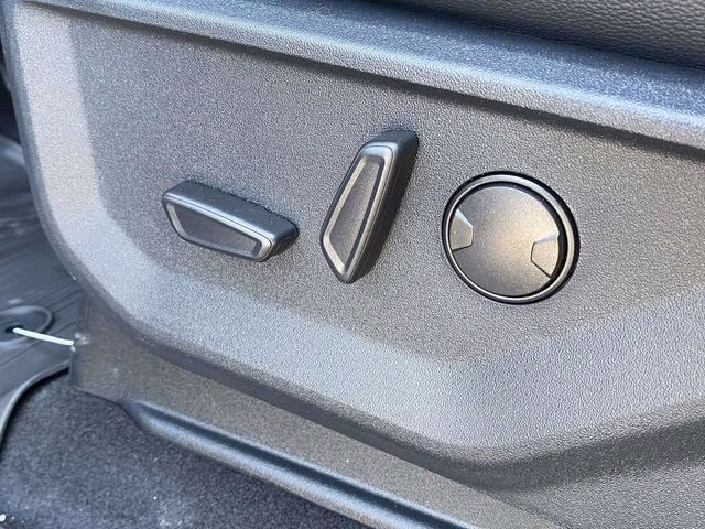 2026 Gray Metallic Ford F-150 Lariat 4X4 Truck