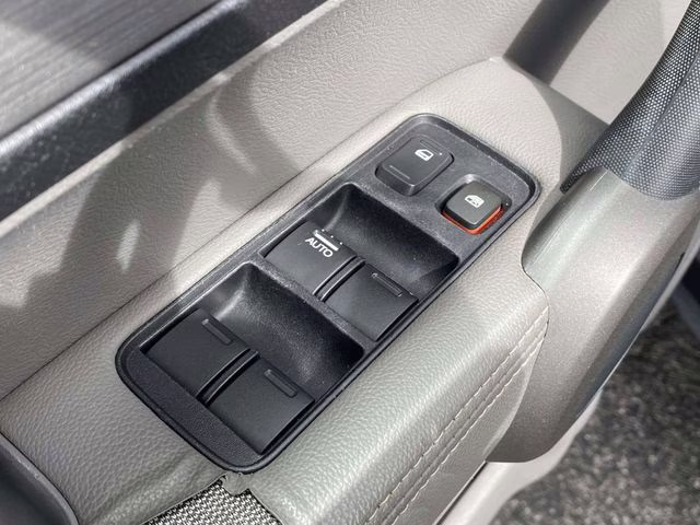 2010 Alabaster Silver Metallic Honda CR-V EX-L 4X4 SUV