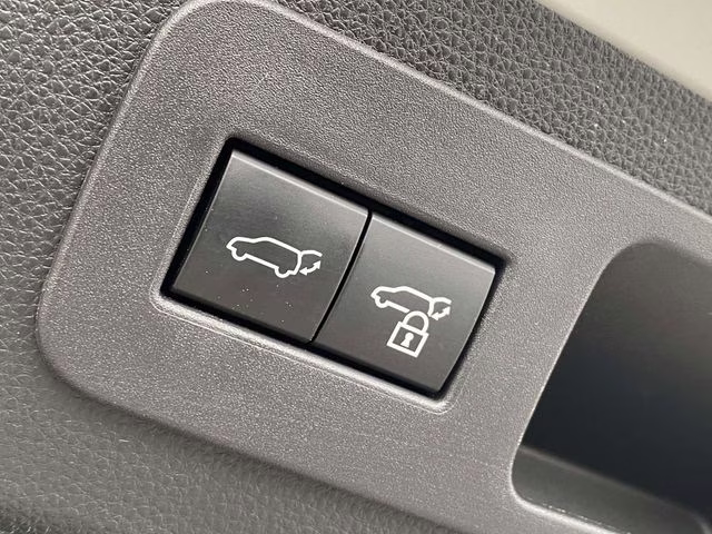 2025 Eminent White Pearl Lexus LX 700h Luxury 4X4 SUV