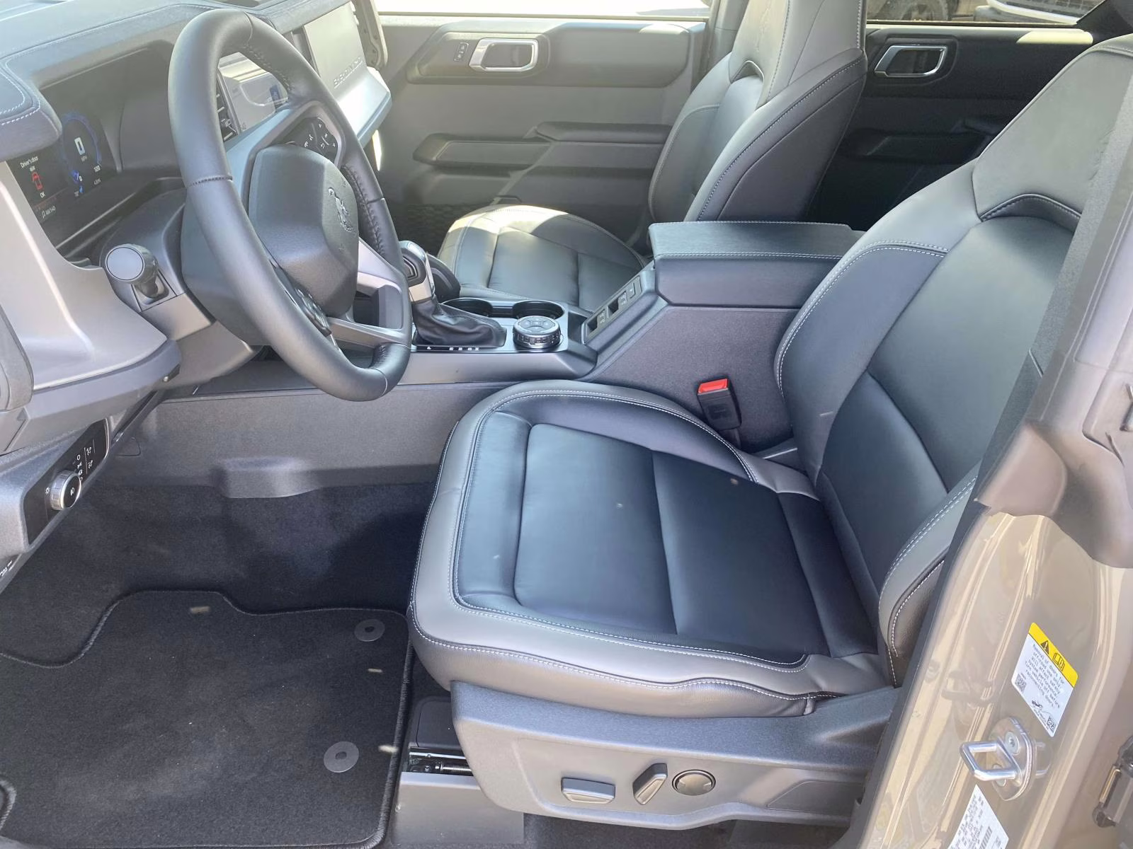 2026 Gray Ford Bronco Outer Banks 4X4 SUV