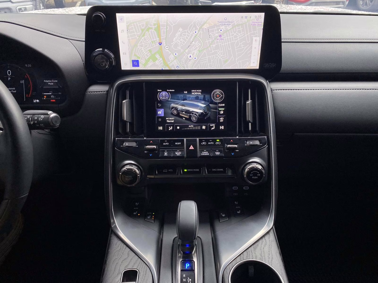 2025 Eminent White Pearl Lexus LX 700h Luxury 4X4 SUV